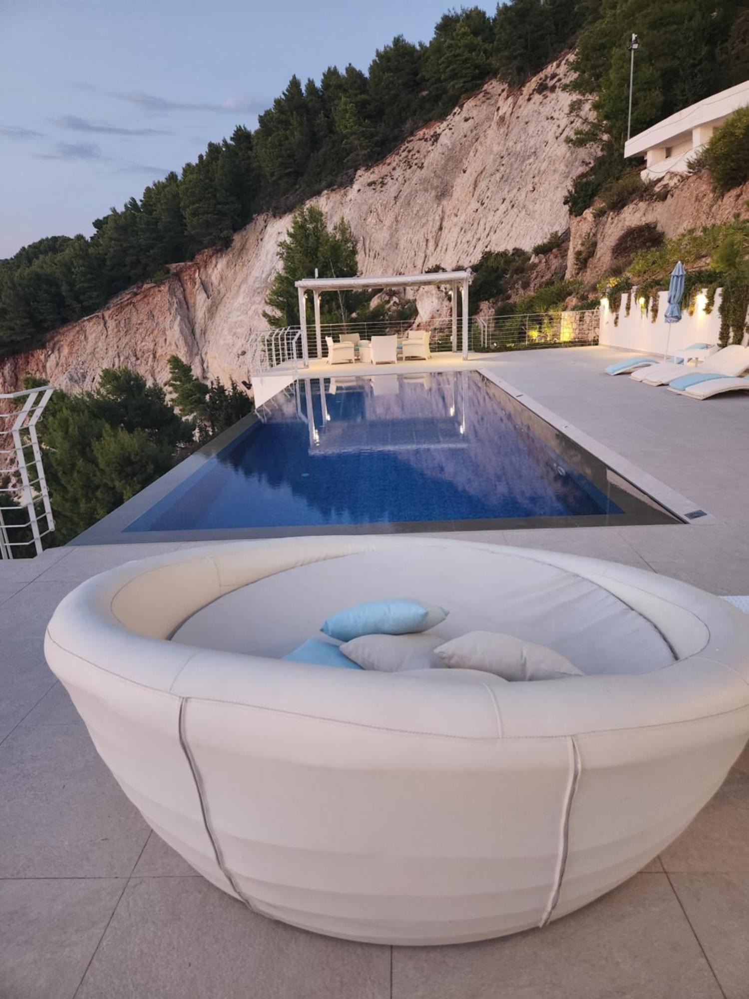Okeanos Luxury Villas - Resort Athánion 외부 사진